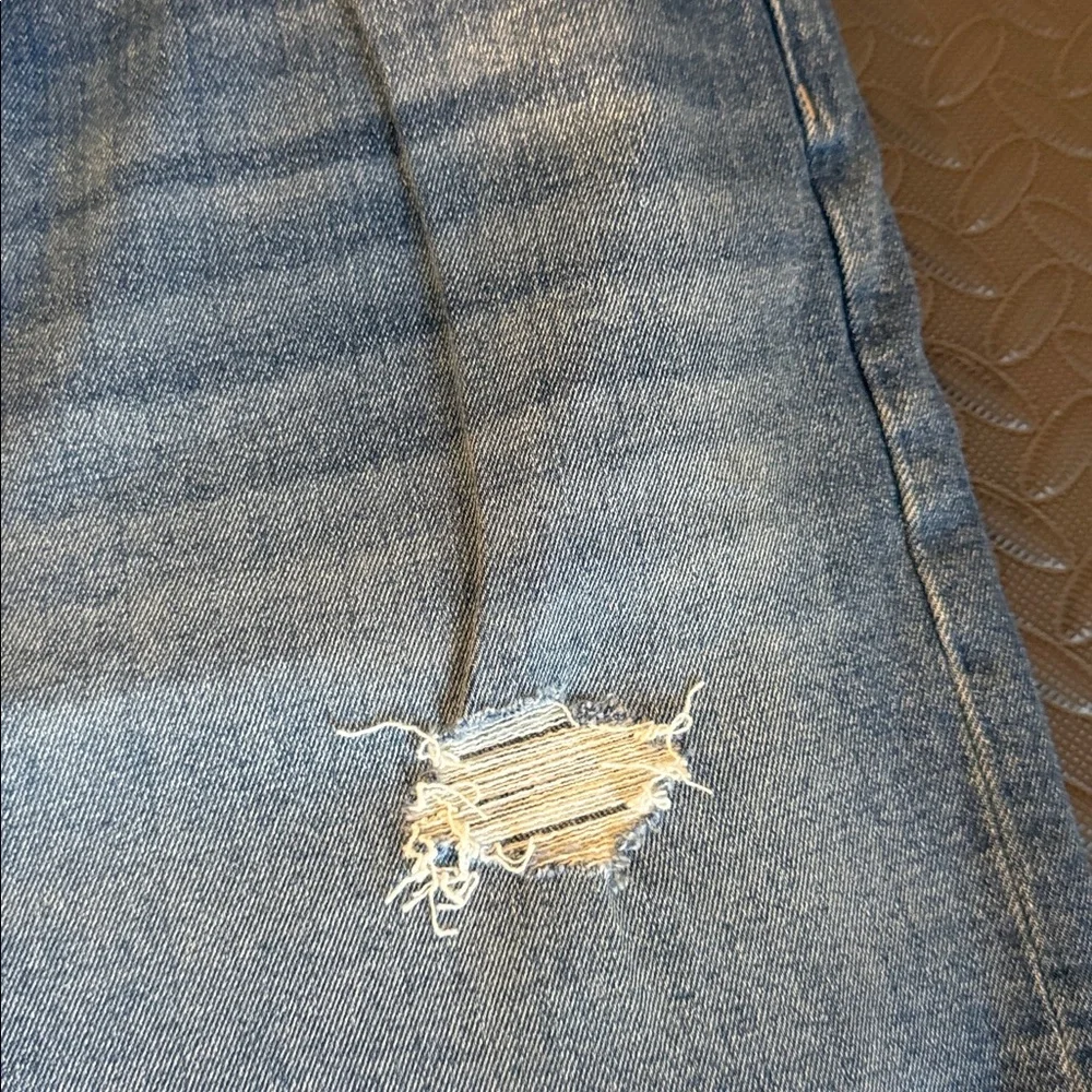 GAP Women's Blue Distressed Mini Skirt - Picture 4 of 5